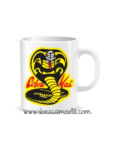 Taza Cobra Kai logo