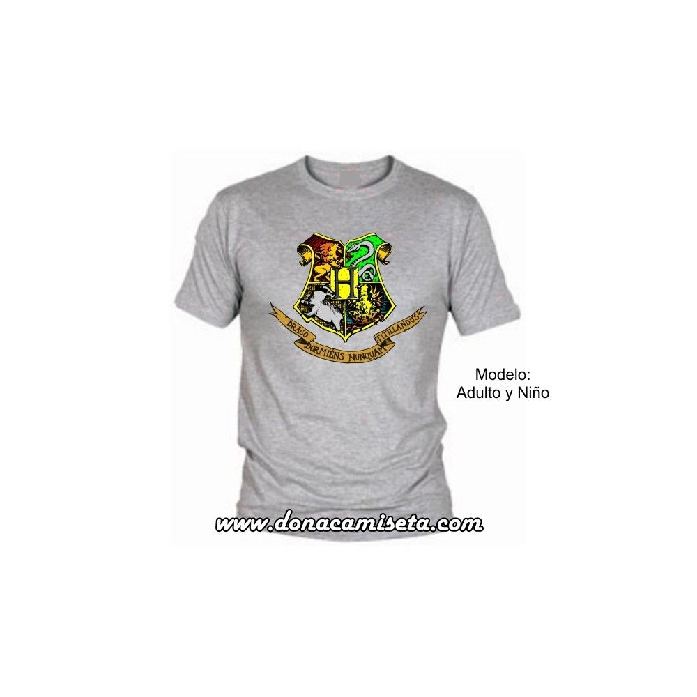Camiseta MC Hogwarts escudo color